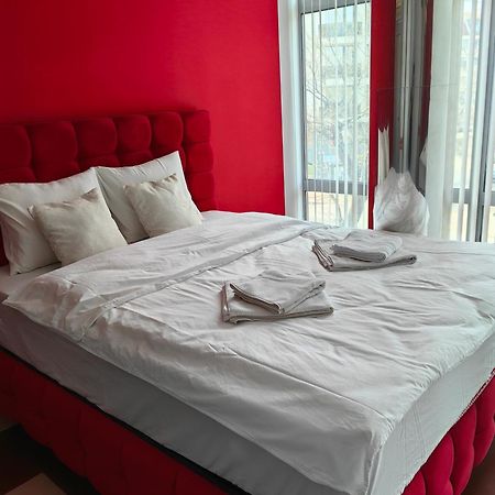 2 Bedrooms Apartment. Пловдив Екстериор снимка